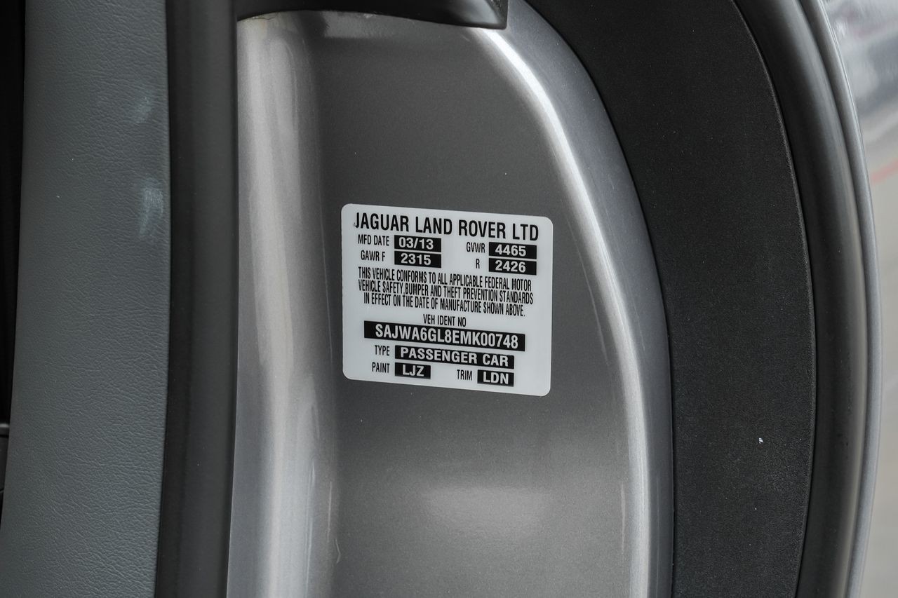 Jaguar F-Type Vehicle Main Gallery Image 47
