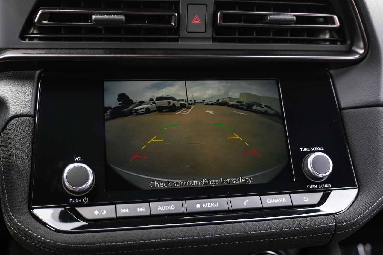 Nissan Z Vehicle Main Gallery Image 19