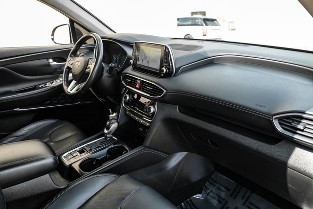 Hyundai Santa Fe Vehicle Main Gallery Image 13