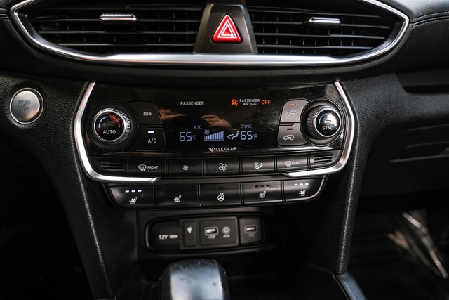 Hyundai Santa Fe Vehicle Main Gallery Image 28