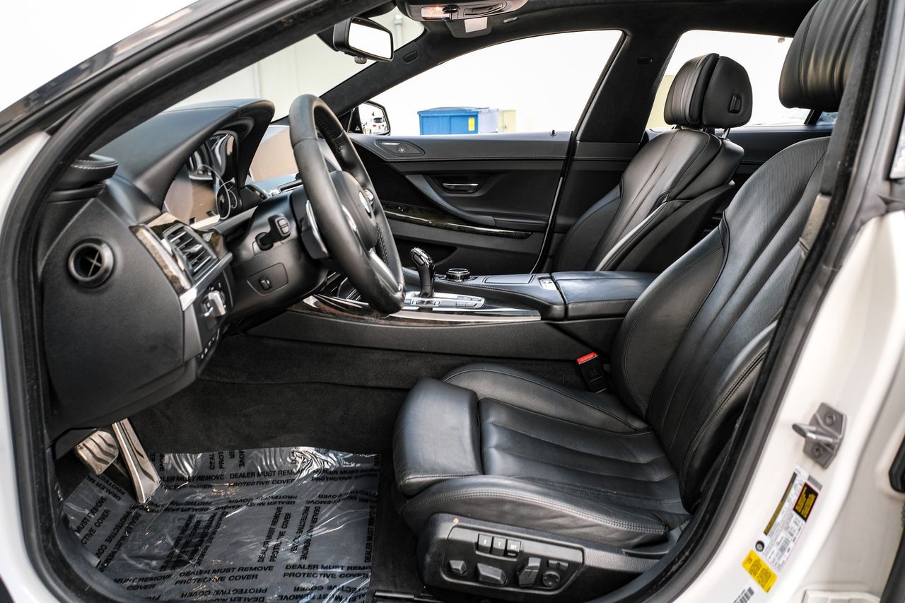 BMW 6 Series Vehicle Main Gallery Image 04