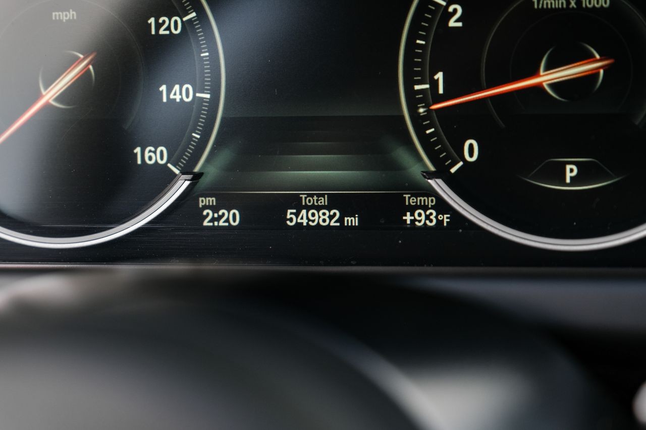 BMW 6 Series Vehicle Main Gallery Image 19