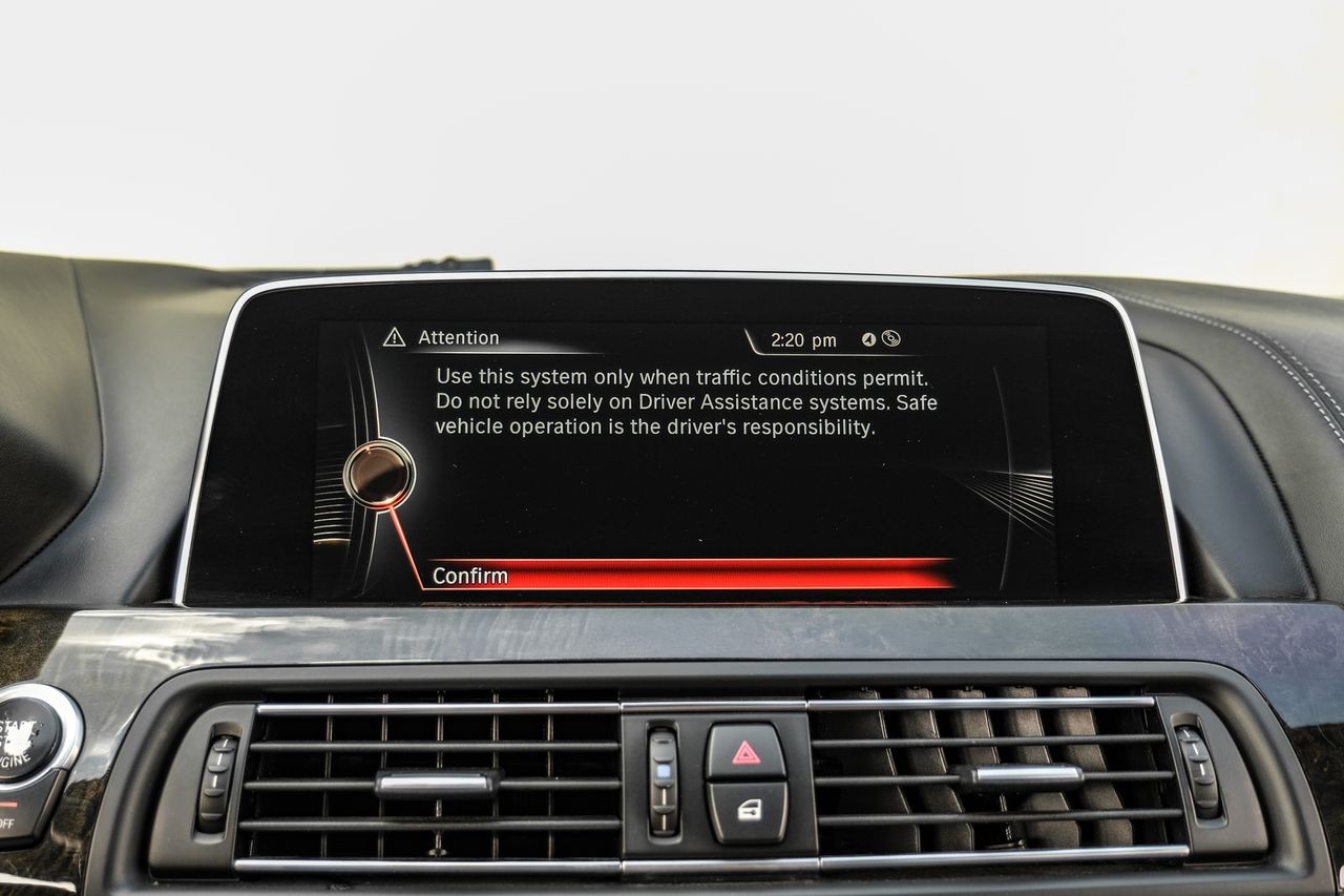 BMW 6 Series Vehicle Main Gallery Image 30