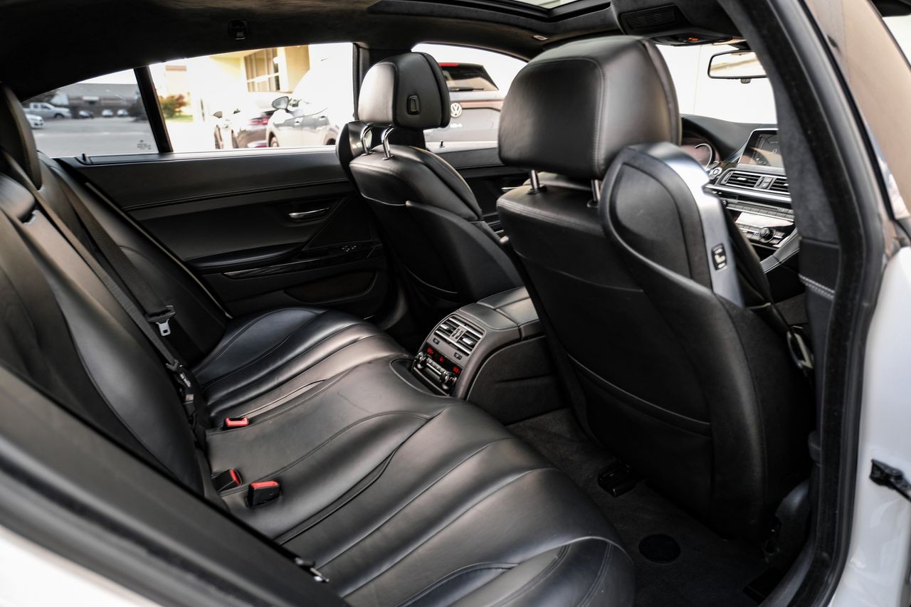 BMW 6 Series Vehicle Main Gallery Image 39