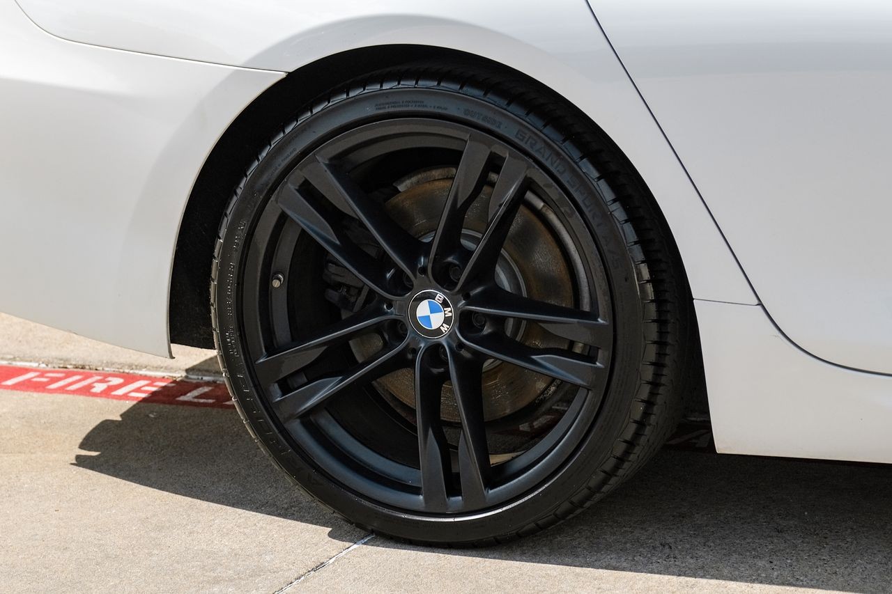 BMW 6 Series Vehicle Main Gallery Image 56