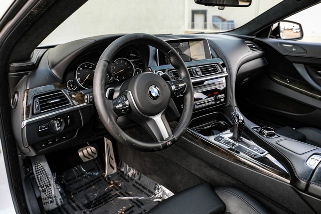 BMW 6 Series Vehicle Main Gallery Image 03