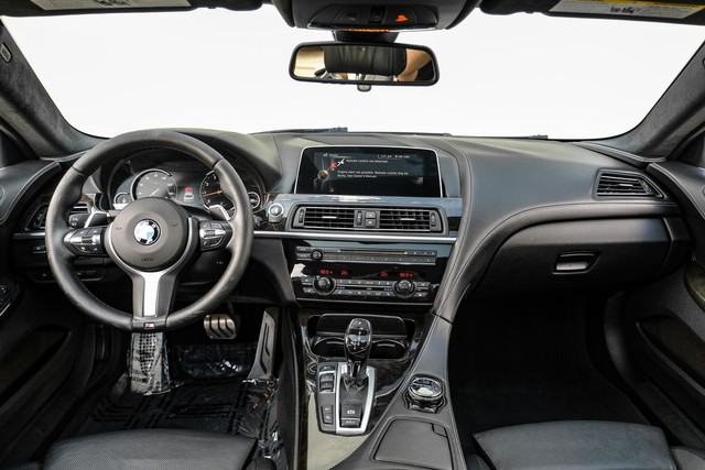 BMW 6 Series Vehicle Main Gallery Image 14