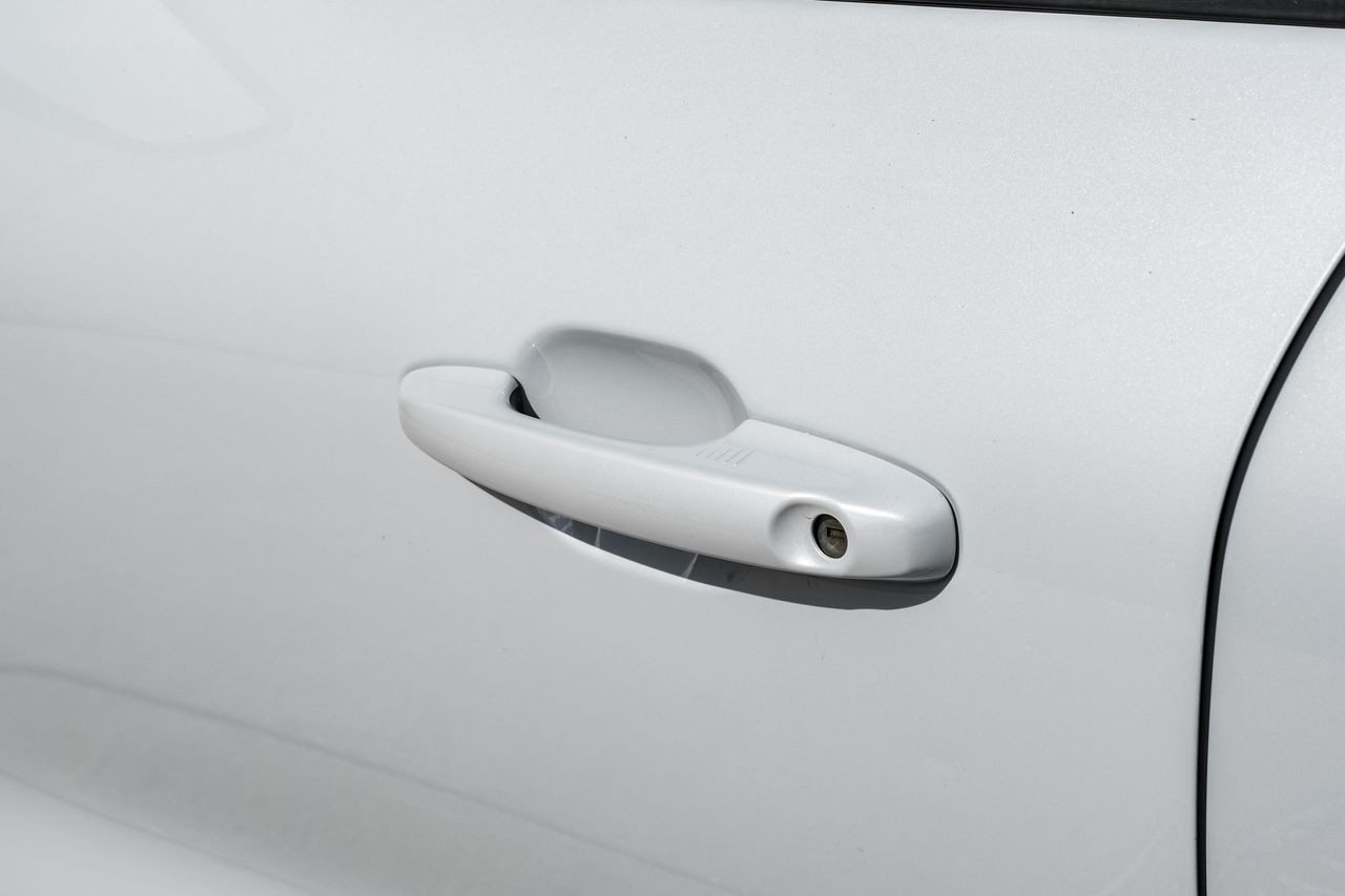 Ford Escape Vehicle Main Gallery Image 36