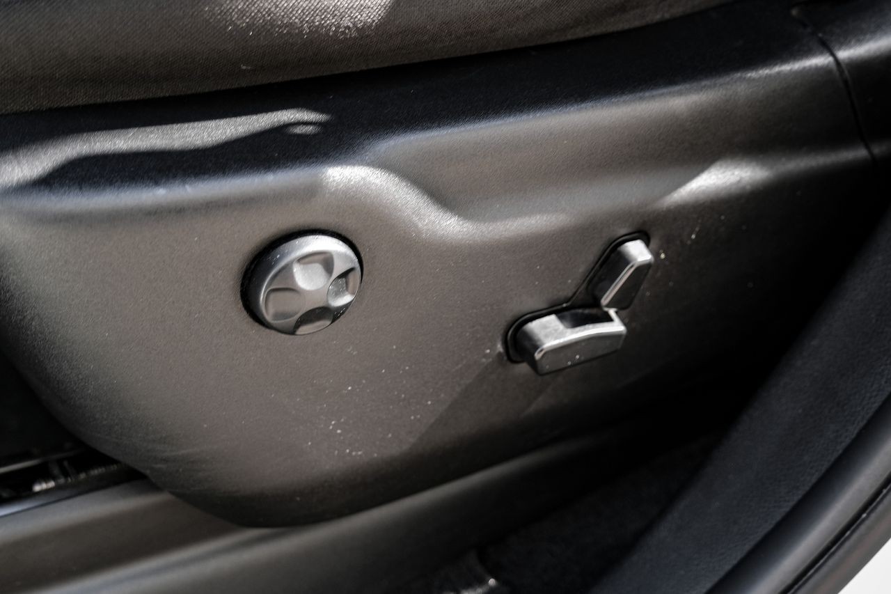 Dodge Durango Vehicle Main Gallery Image 31