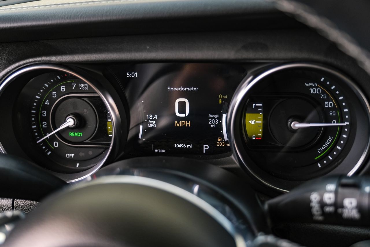 Jeep Wrangler 4xe Vehicle Main Gallery Image 18