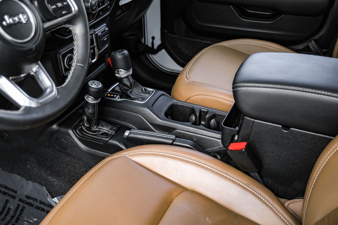 Jeep Wrangler 4xe Vehicle Main Gallery Image 24