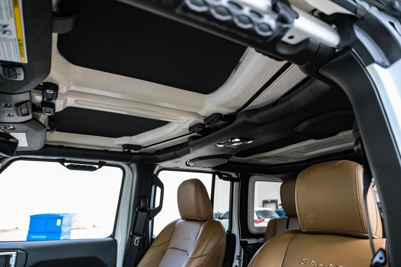 Jeep Wrangler 4xe Vehicle Main Gallery Image 30