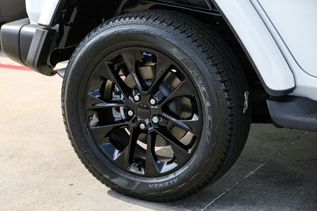 Jeep Wrangler 4xe Vehicle Main Gallery Image 45