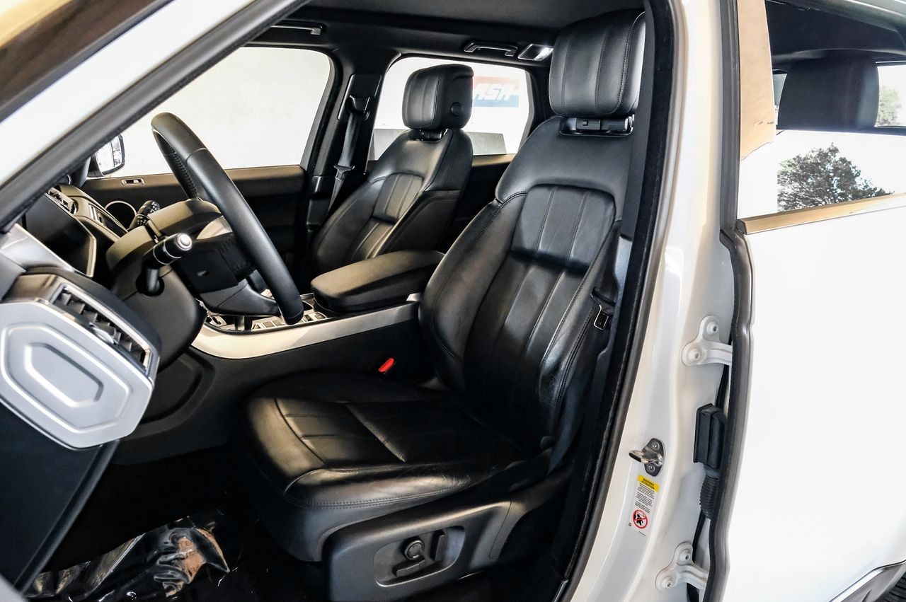 Land Rover Range Rover Sport Vehicle Main Gallery Image 36