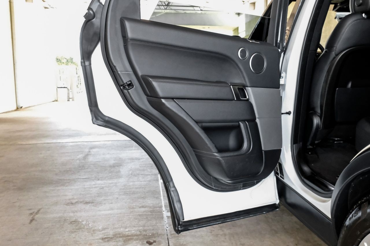 Land Rover Range Rover Sport Vehicle Main Gallery Image 49