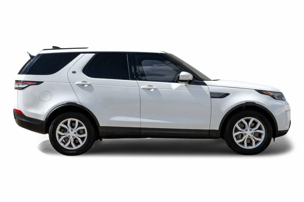 Land Rover Discovery Vehicle Main Gallery Image 08