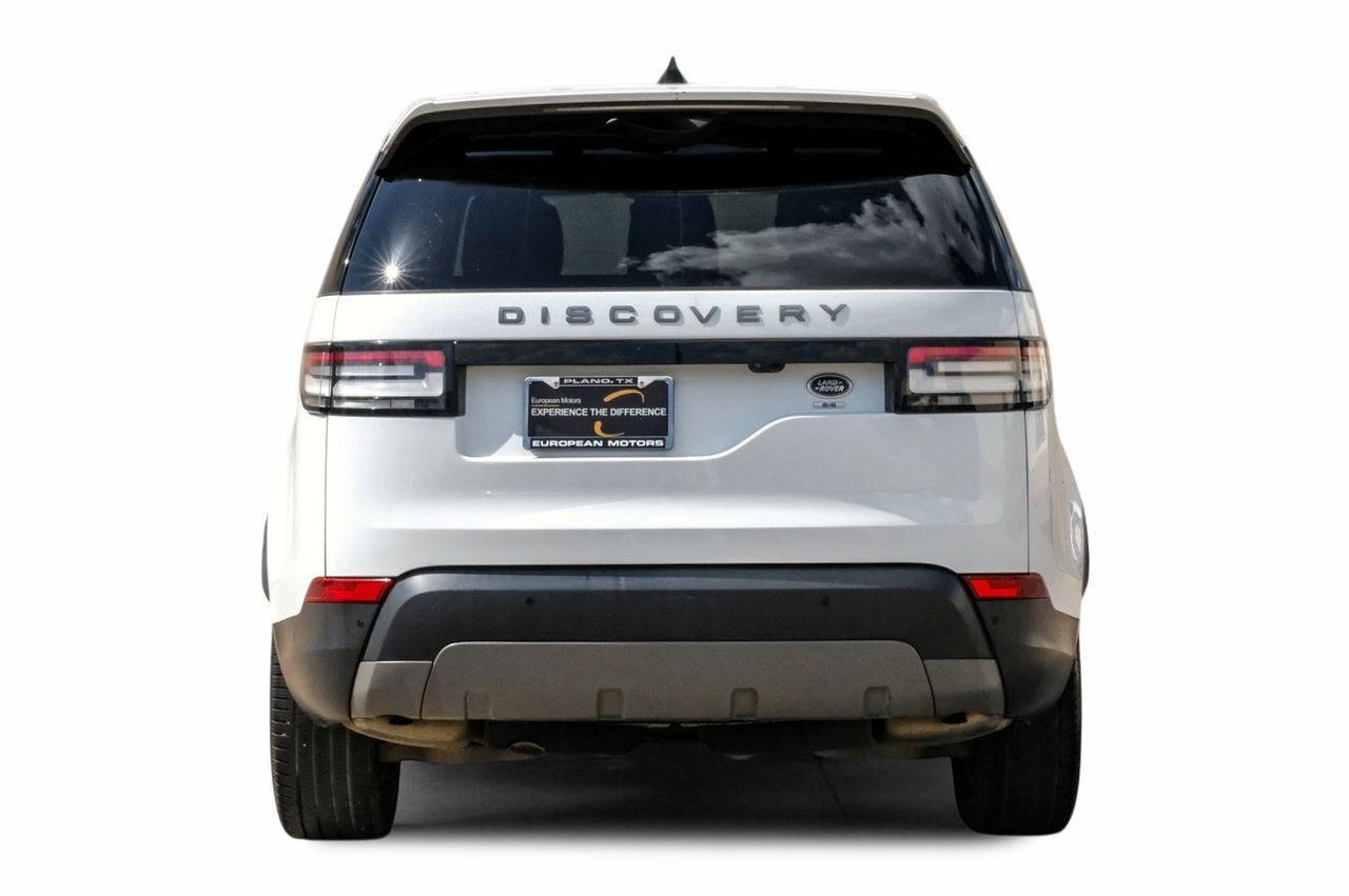 Land Rover Discovery Vehicle Main Gallery Image 10