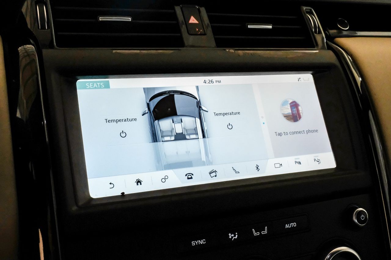 Land Rover Discovery Vehicle Main Gallery Image 33