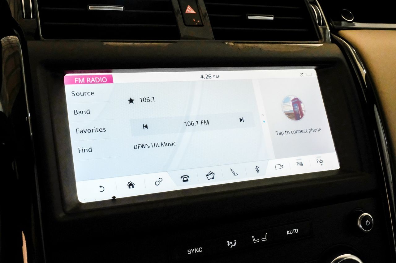 Land Rover Discovery Vehicle Main Gallery Image 34