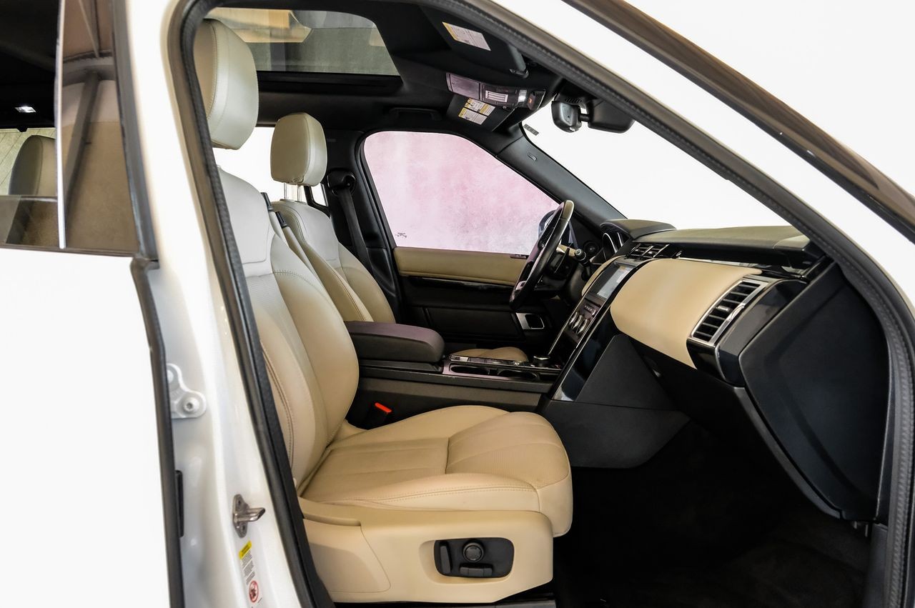 Land Rover Discovery Vehicle Main Gallery Image 37