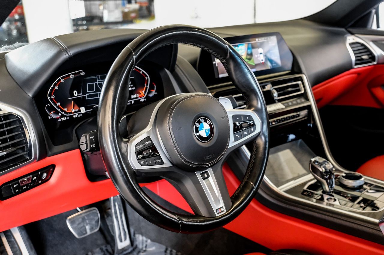 BMW 840i Gran Coupe Vehicle Main Gallery Image 16