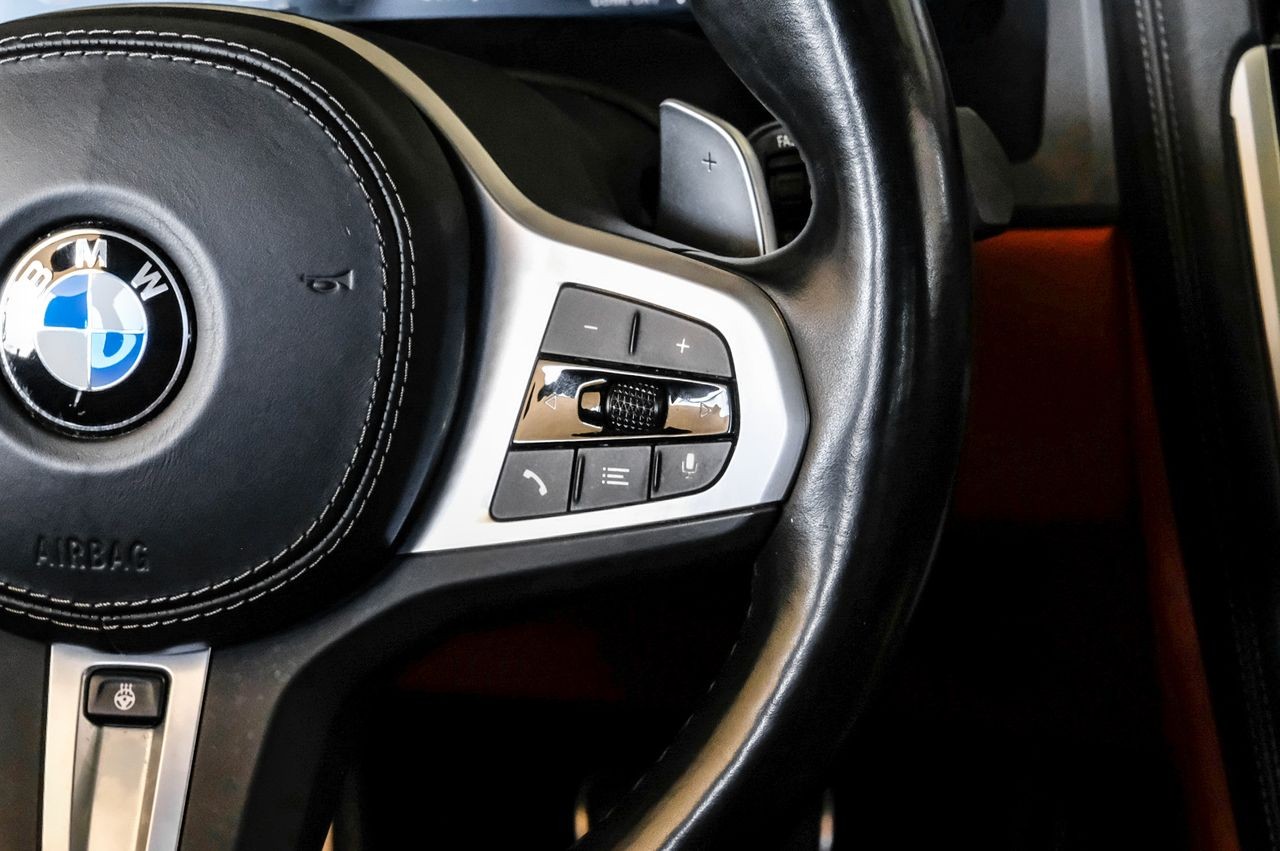 BMW 840i Gran Coupe Vehicle Main Gallery Image 19