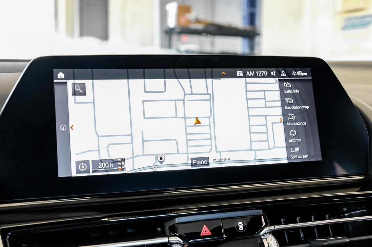 BMW 840i Gran Coupe Vehicle Main Gallery Image 24