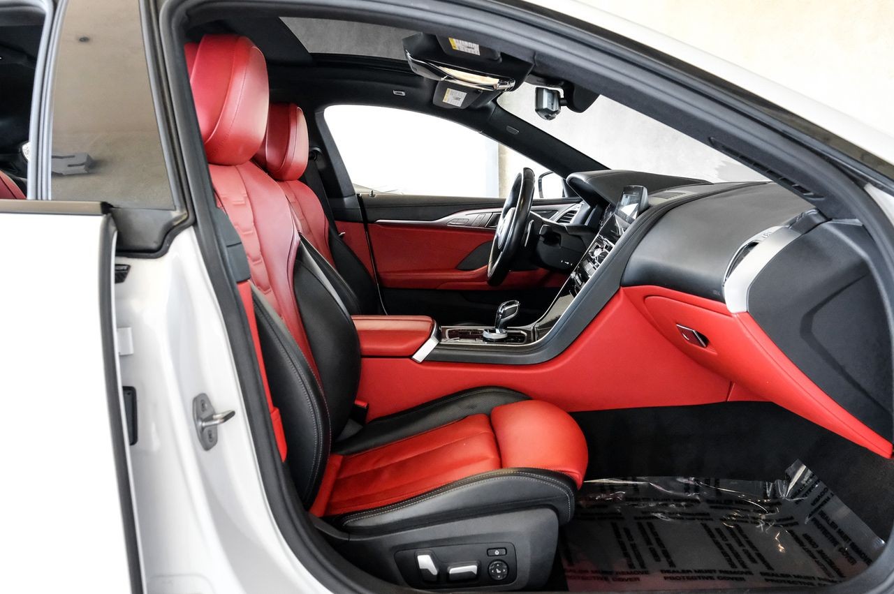 BMW 840i Gran Coupe Vehicle Main Gallery Image 43