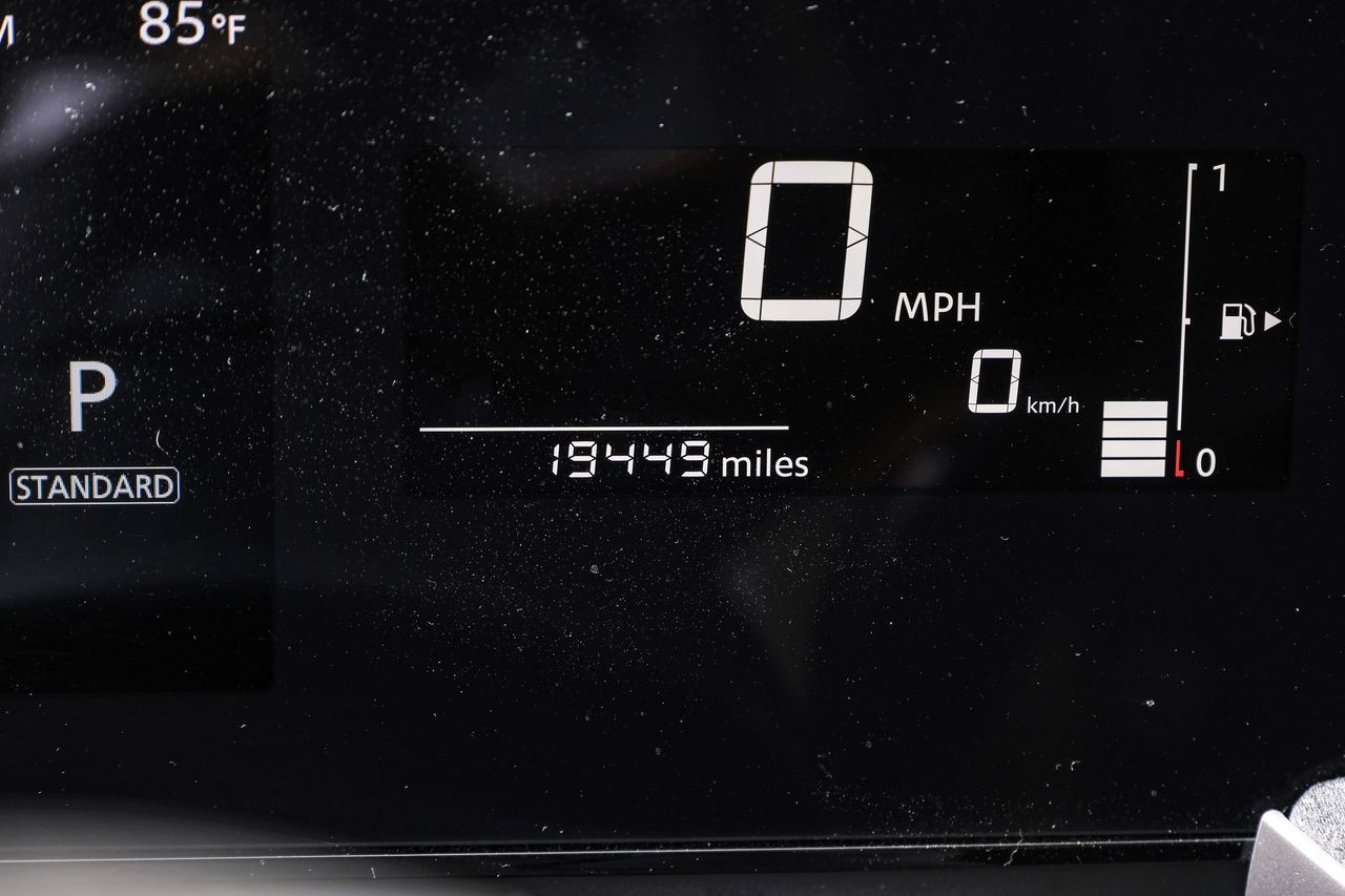 Nissan Kicks Vehicle Main Gallery Image 19