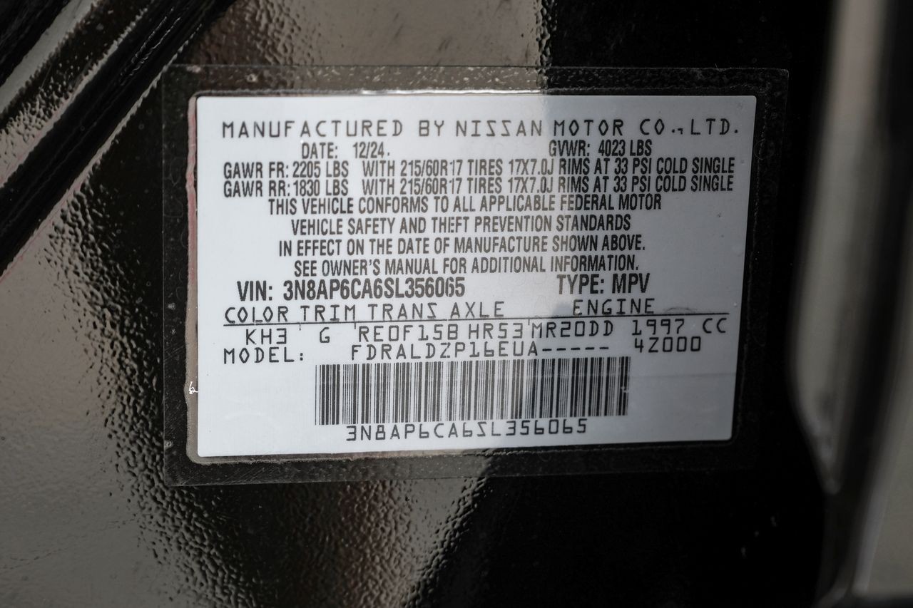Nissan Kicks Vehicle Main Gallery Image 48