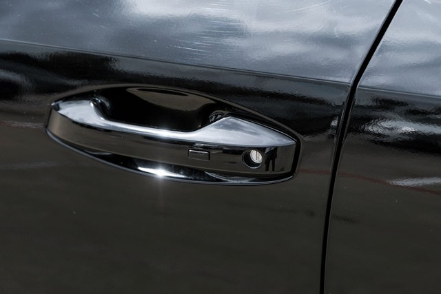 Nissan Kicks Vehicle Main Gallery Image 32