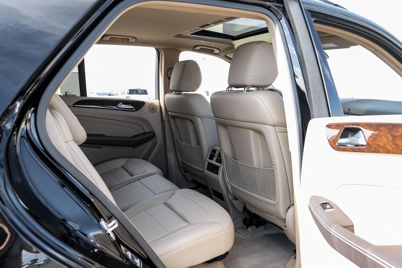 Mercedes-Benz ML 350 Vehicle Main Gallery Image 39