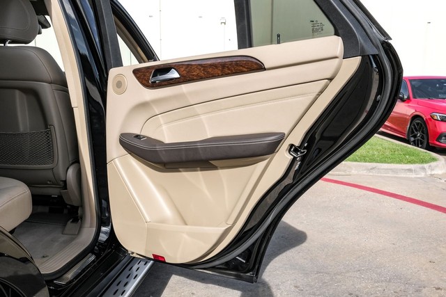 Mercedes-Benz ML 350 Vehicle Main Gallery Image 49