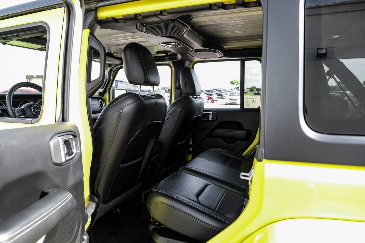 Jeep Wrangler Vehicle Main Gallery Image 37