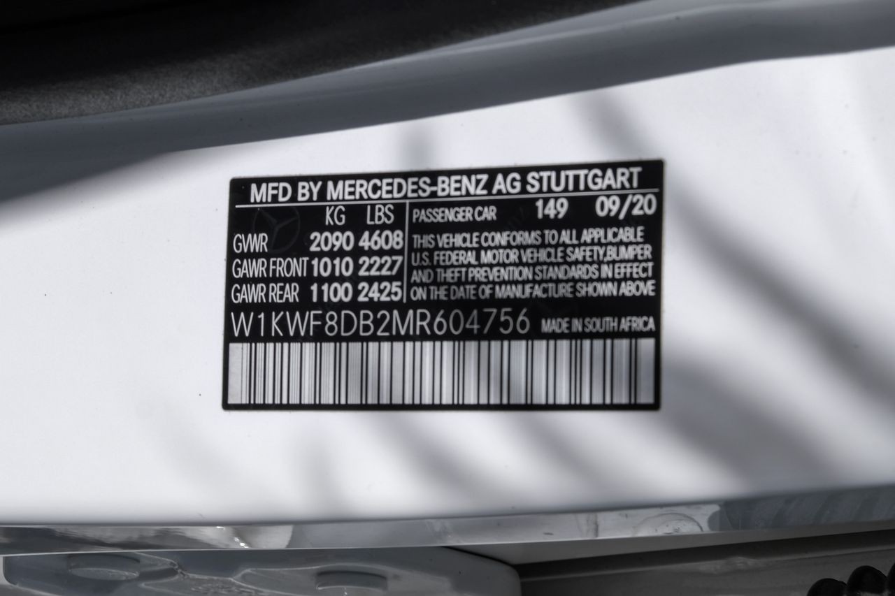 Mercedes-Benz C 300 Vehicle Main Gallery Image 54