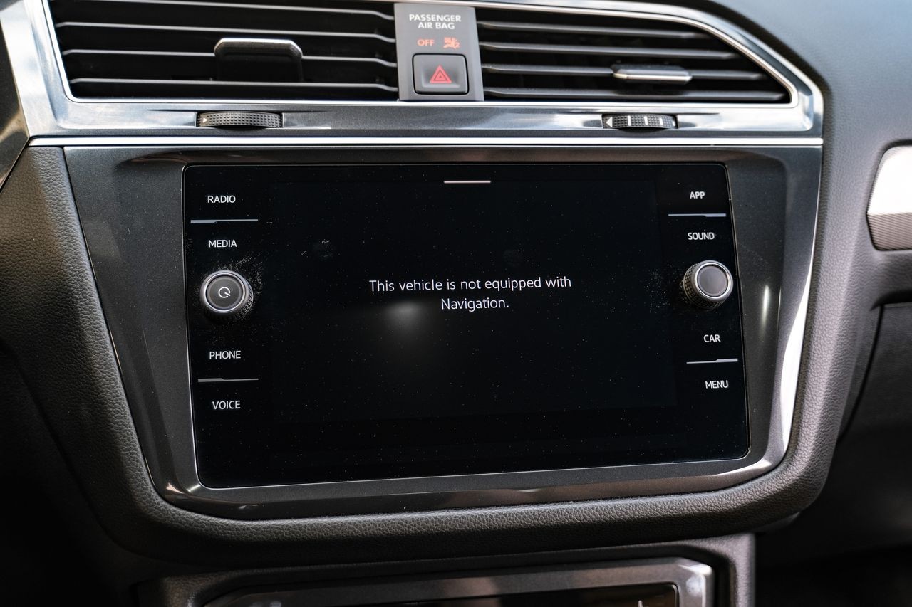 Volkswagen Tiguan Vehicle Main Gallery Image 22