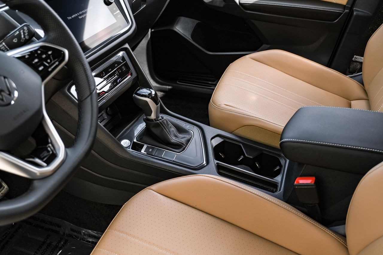 Volkswagen Tiguan Vehicle Main Gallery Image 26