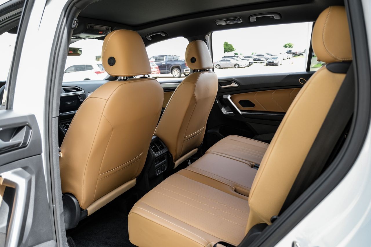 Volkswagen Tiguan Vehicle Main Gallery Image 36