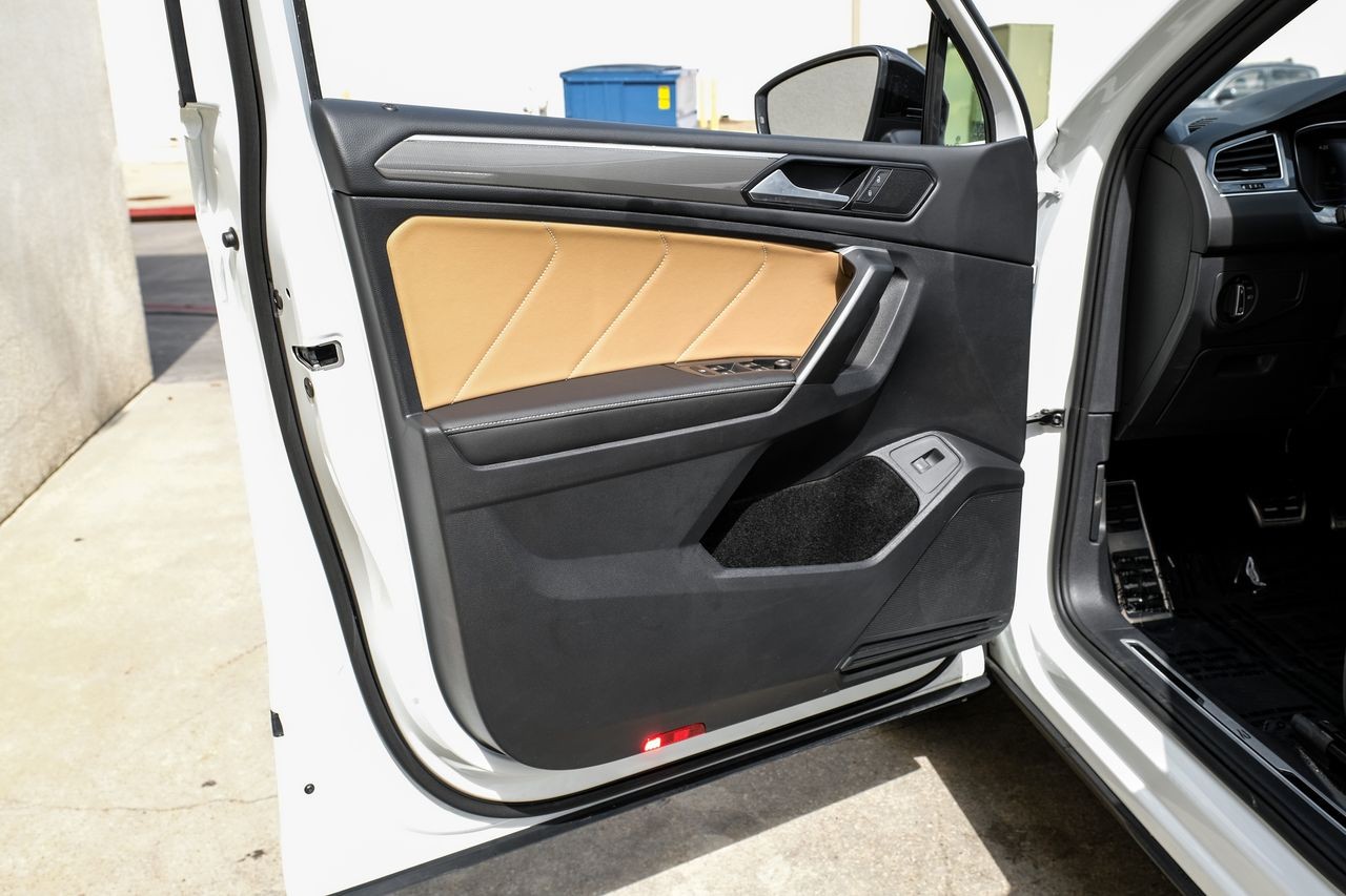 Volkswagen Tiguan Vehicle Main Gallery Image 38
