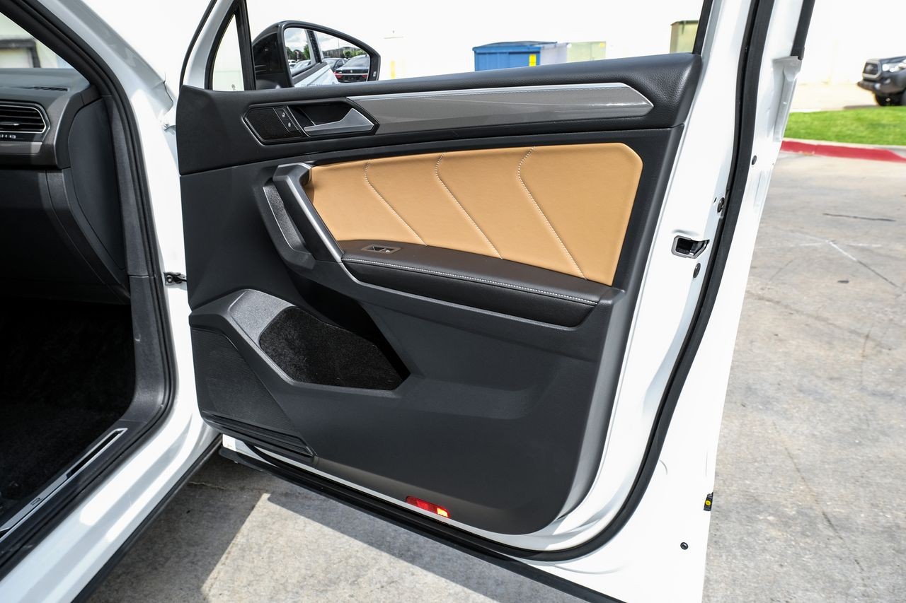 Volkswagen Tiguan Vehicle Main Gallery Image 40