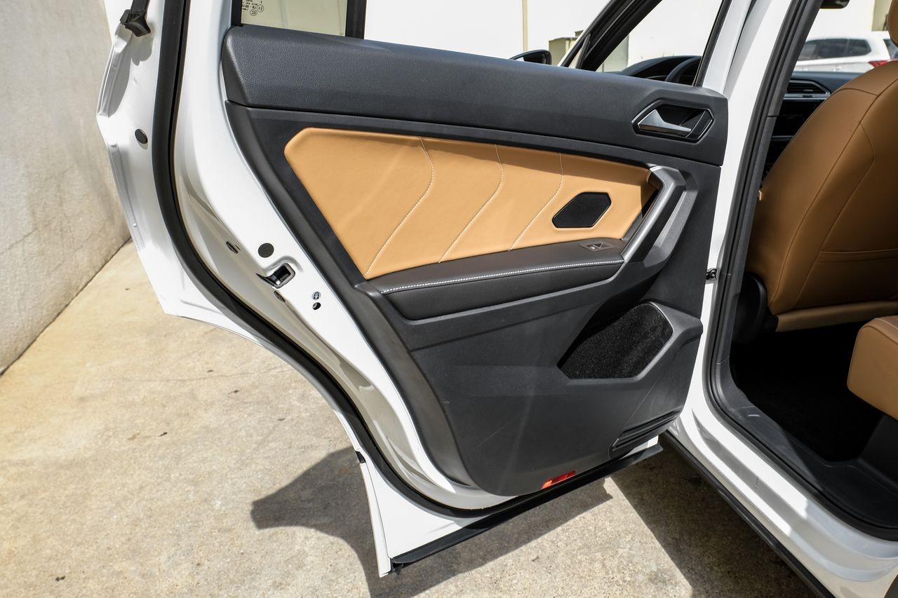 Volkswagen Tiguan Vehicle Main Gallery Image 41