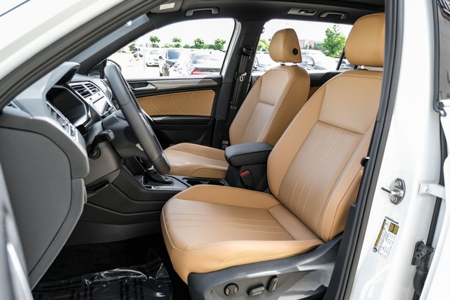 Volkswagen Tiguan Vehicle Main Gallery Image 30