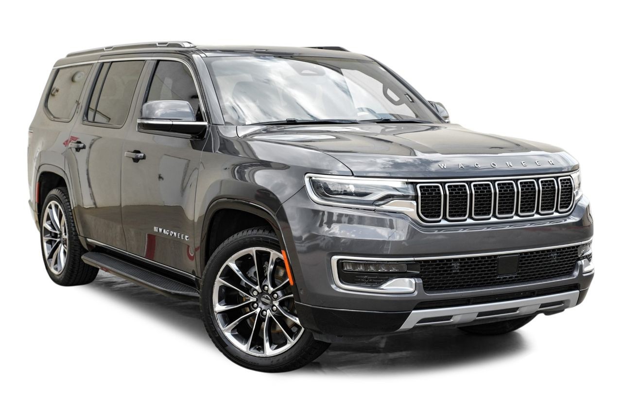 Jeep Wagoneer Vehicle Main Gallery Image 07