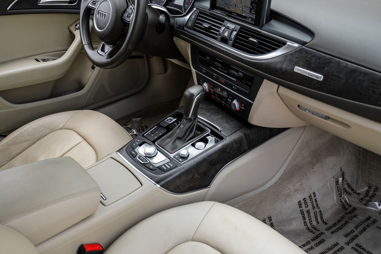 Audi A6 Vehicle Main Gallery Image 24