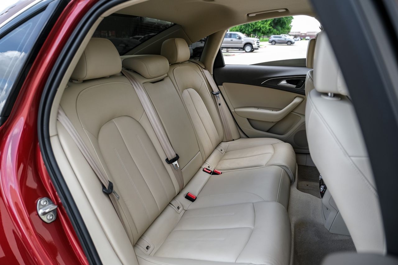 Audi A6 Vehicle Main Gallery Image 35