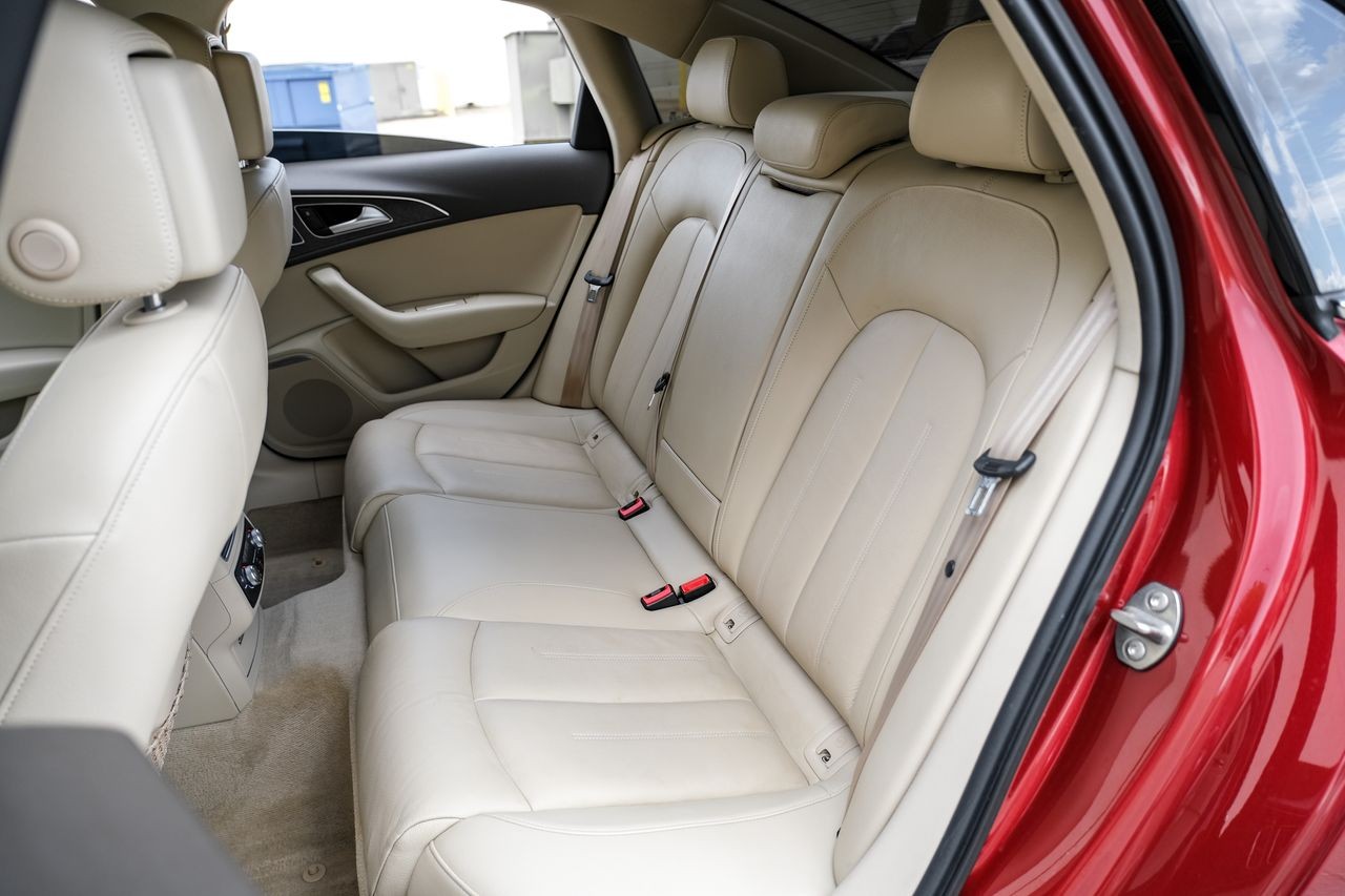 Audi A6 Vehicle Main Gallery Image 39