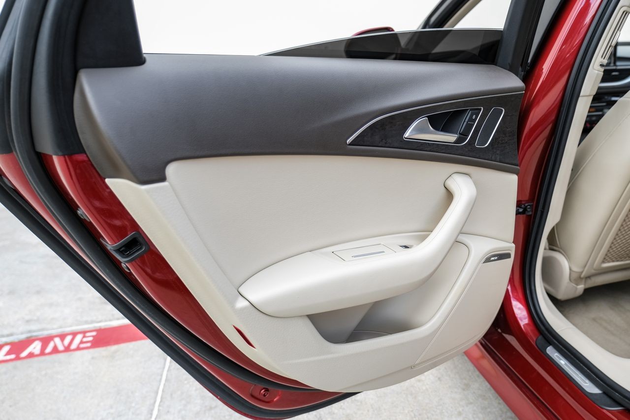 Audi A6 Vehicle Main Gallery Image 45