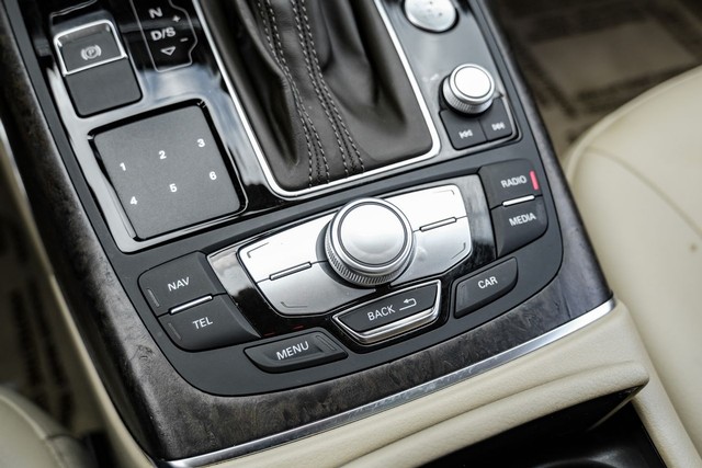 Audi A6 Vehicle Main Gallery Image 27