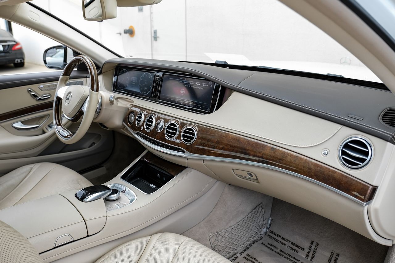 Mercedes-Benz S 550 Vehicle Main Gallery Image 12
