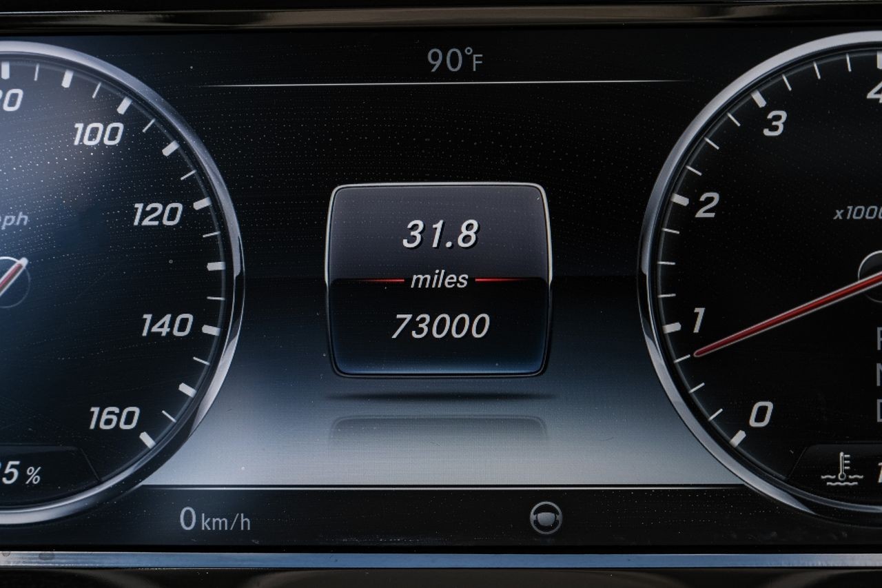 Mercedes-Benz S 550 Vehicle Main Gallery Image 19